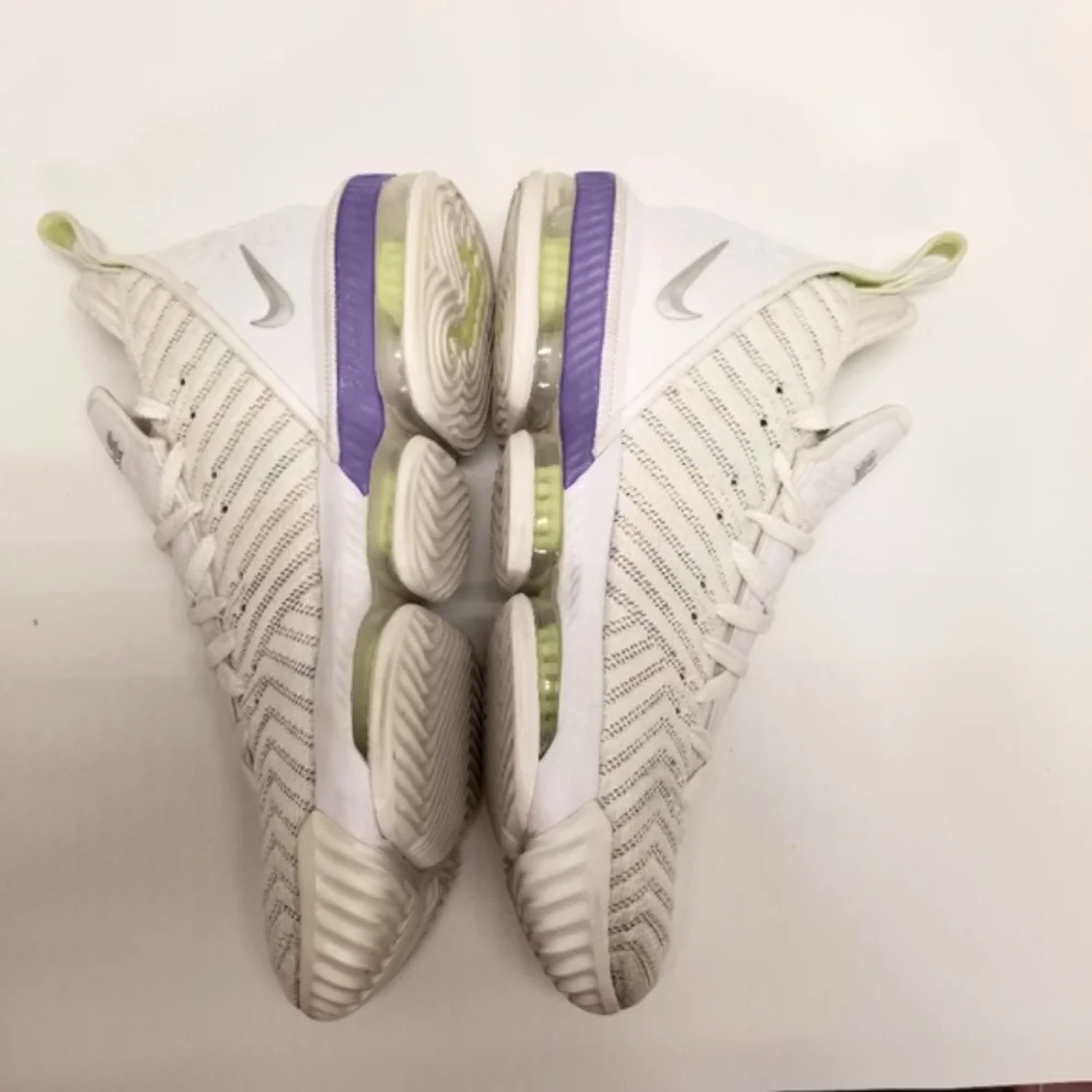 Nike LeBron 16 Mens Size 10 Buzz Lightyear Hightop White Purple Lace Up
